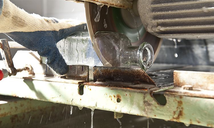 mi misión lucirmas upcycling glass design