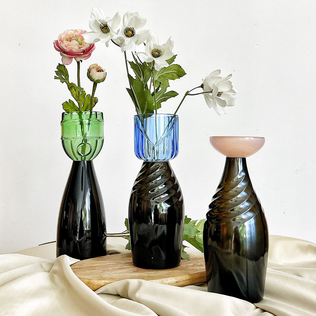 RITMO<br><p><font color="#939393">Jarrón para flores</font color></p>